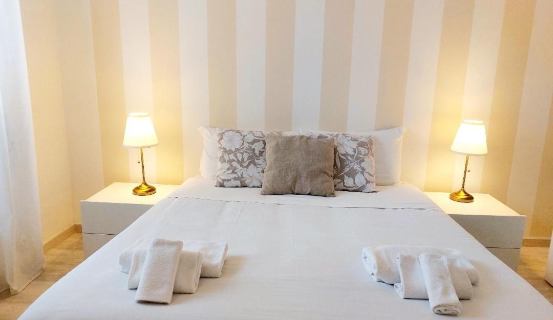 Bbhome Stylish Gold Apartment Near Trastevere Station 로마 외부 사진