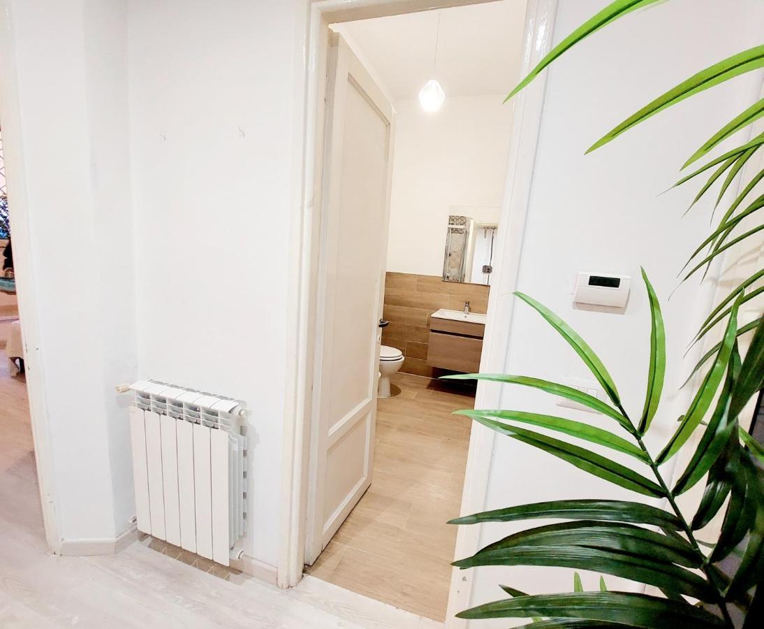 Bbhome Stylish Gold Apartment Near Trastevere Station 로마 외부 사진